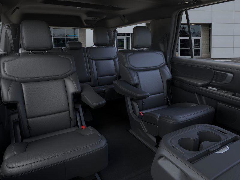 New 2025 Ford Expedition Max Platinum w/ Stealth Appearance Package image 11