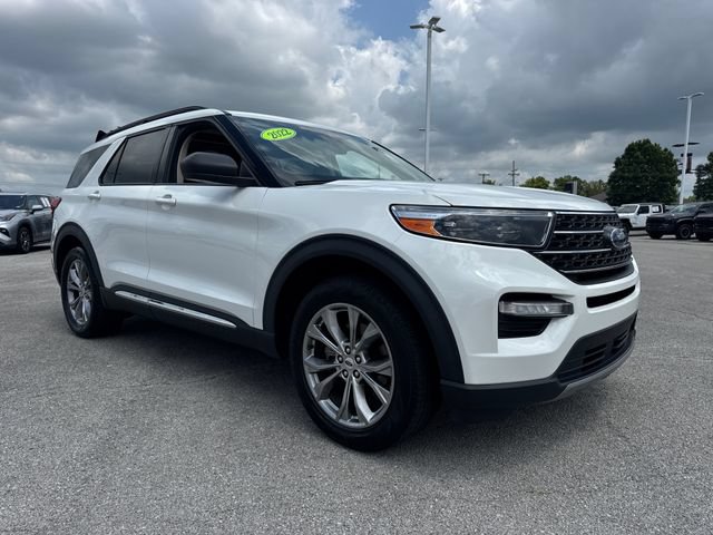 Used 2022 Ford Explorer XLT w/ Equipment Group 202A RWD image 9