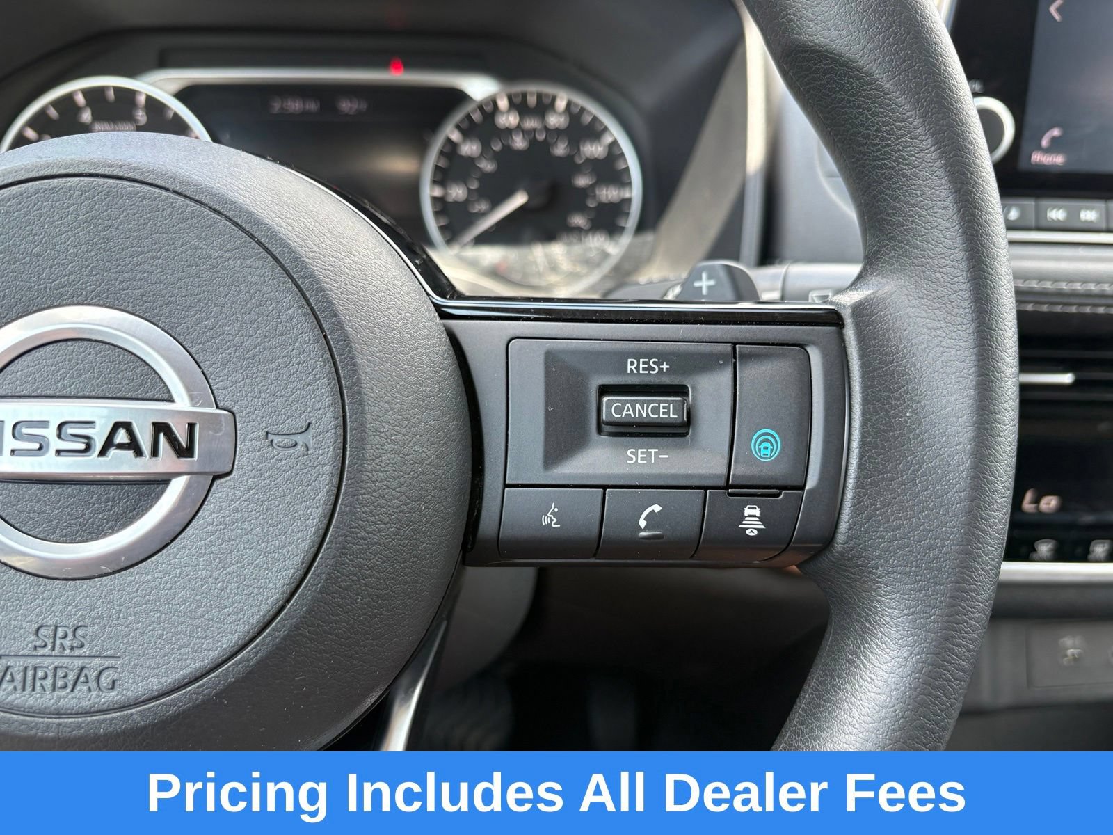 Used 2021 Nissan Rogue SV AWD/4WD image 16