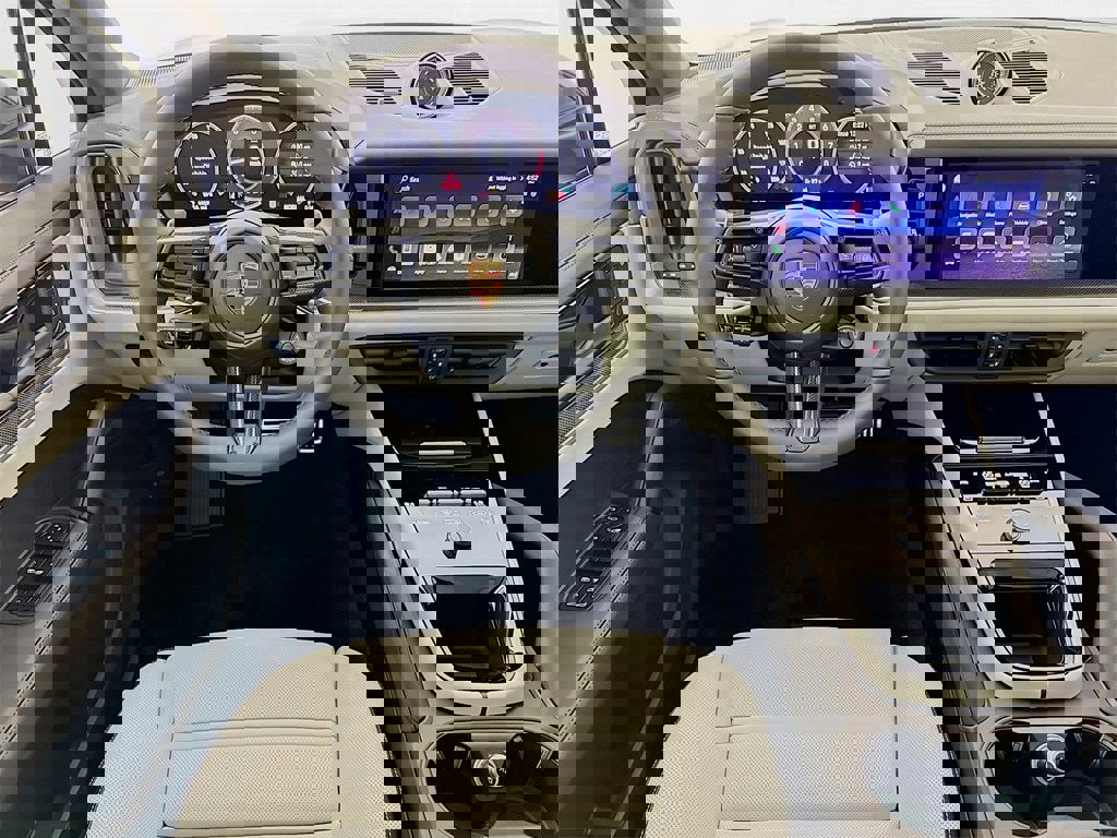 New 2026 Porsche Cayenne S image 27