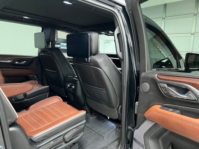 Used 2023 GMC Yukon XL Denali Ultimate image 55