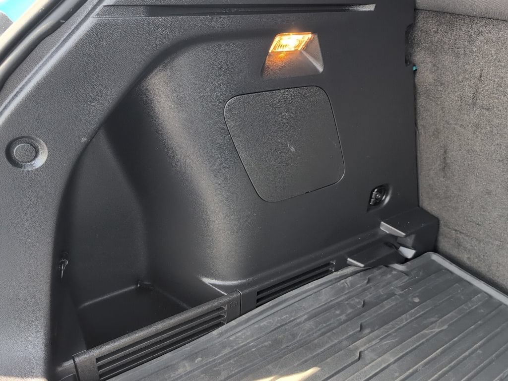 Used 2022 Chevrolet TrailBlazer RS AWD/4WD image 33