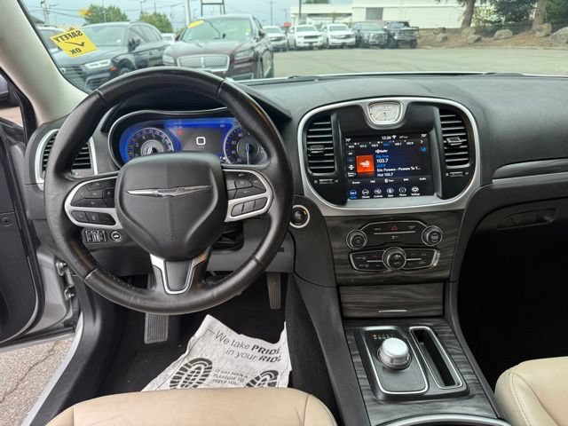 Used 2020 Chrysler 300 Touring L w/ Quick Order Package 2EF RWD image 12