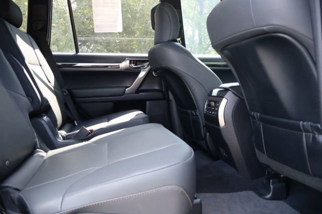 Used 2023 Lexus GX 460 Premium image 14