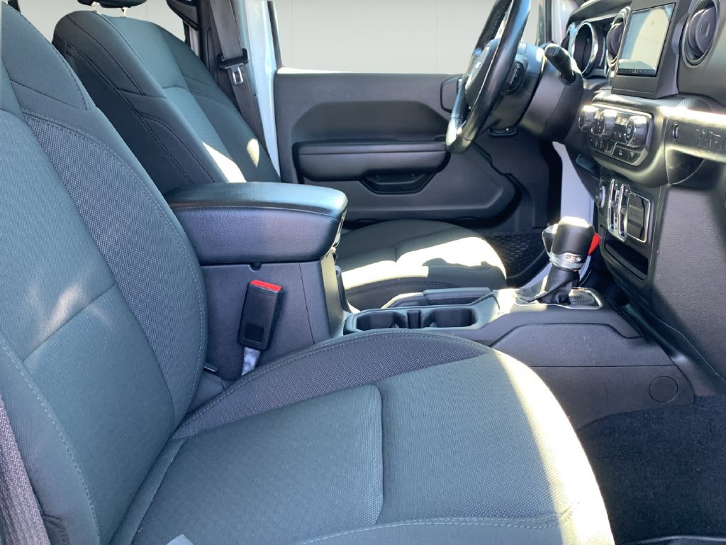 Used 2021 Jeep Wrangler Unlimited Sport AWD/4WD image 40
