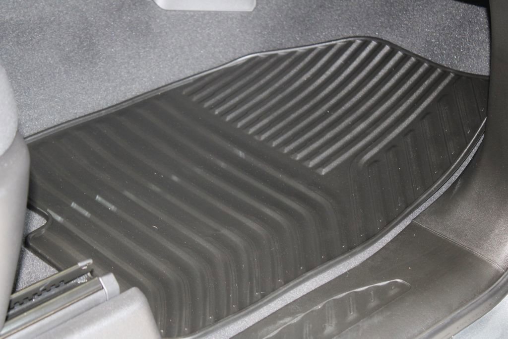 Used 2025 Chevrolet Silverado 1500 Custom Trail Boss AWD/4WD image 40