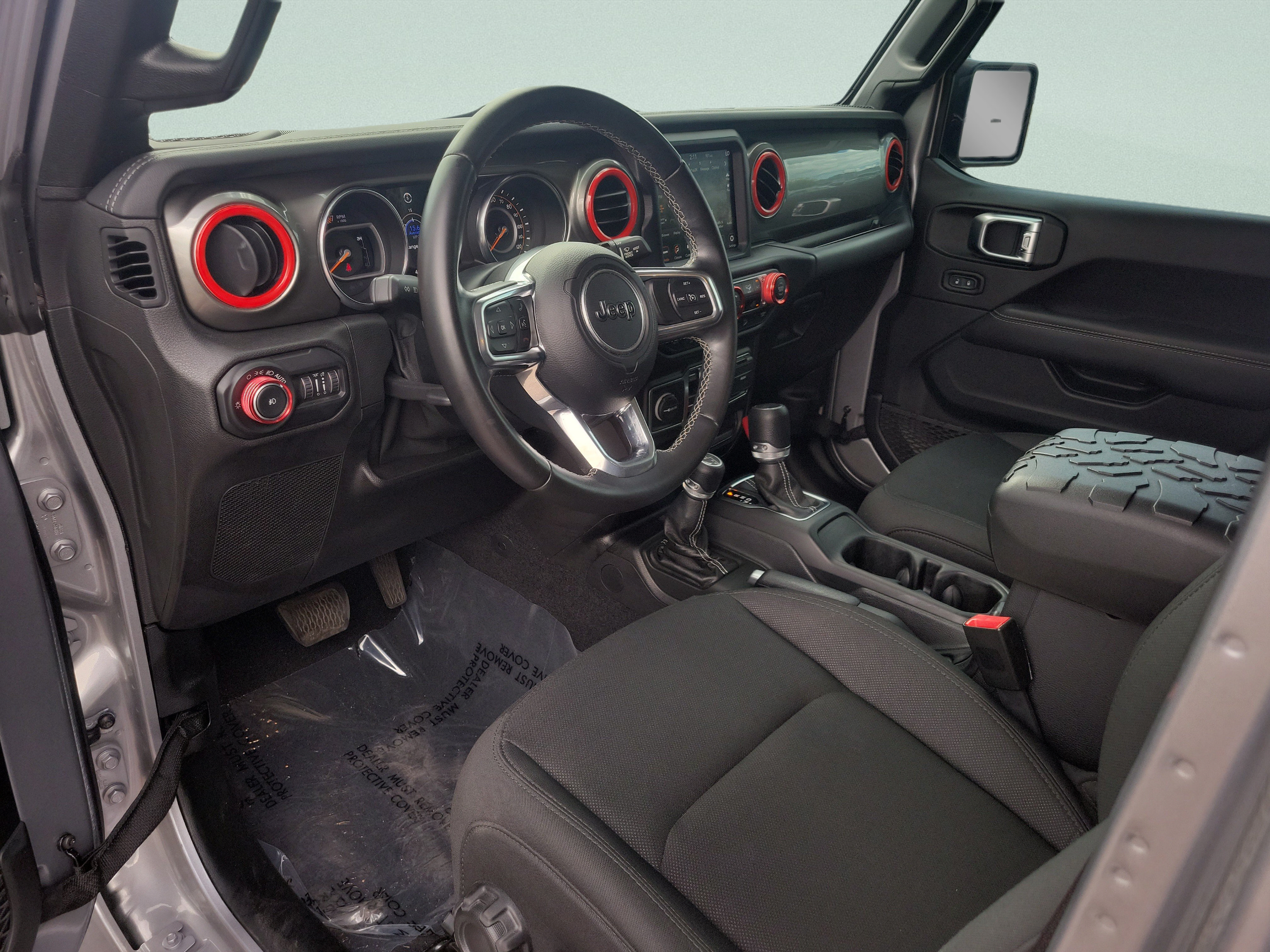Used 2020 Jeep Wrangler Unlimited Sahara AWD/4WD image 18