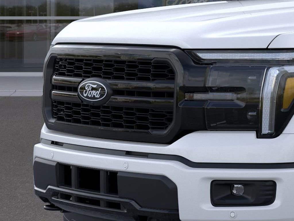 New 2025 Ford F150 Lariat w/ Equipment Group 502A High image 17