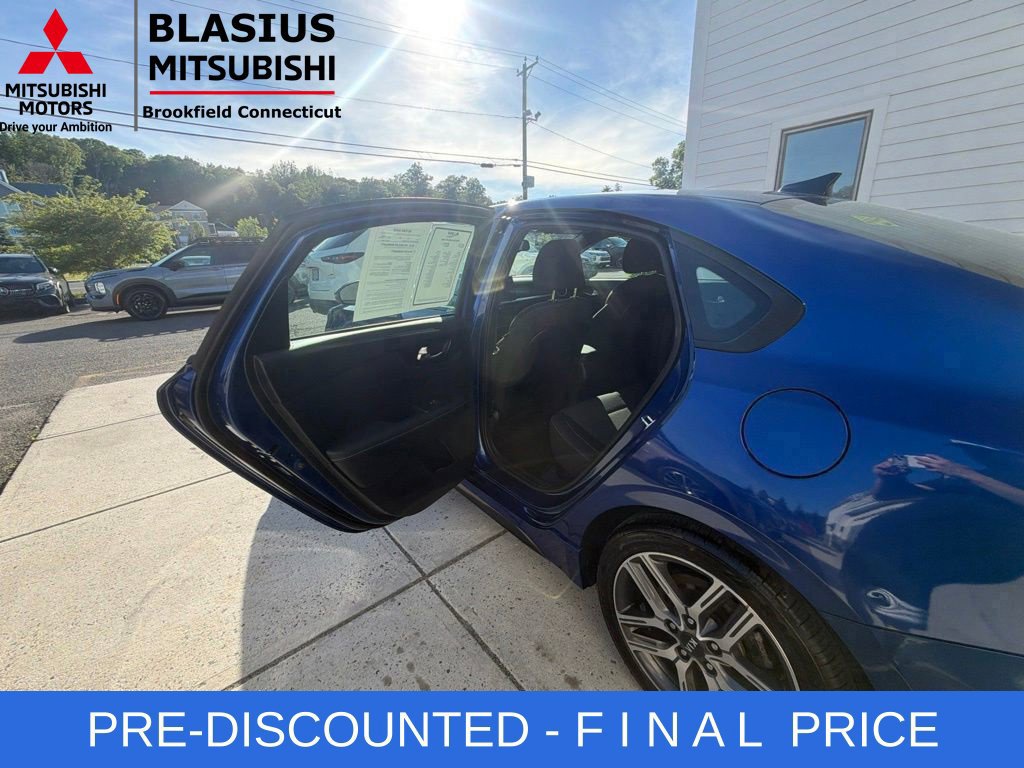 Used 2024 Kia Forte GT-Line FWD image 41