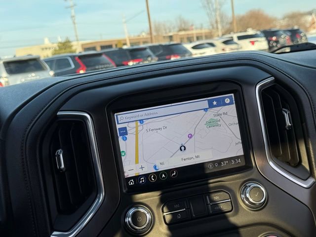 Used 2021 GMC Sierra 1500 AT4 w/ AT4 Premium Package image 4