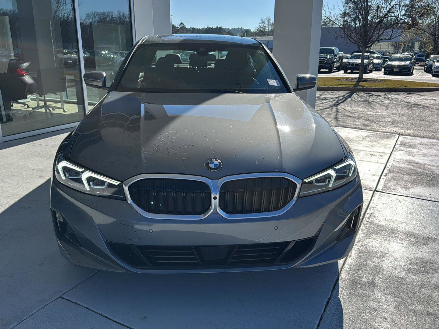 Used 2025 BMW 330i Sedan image 7