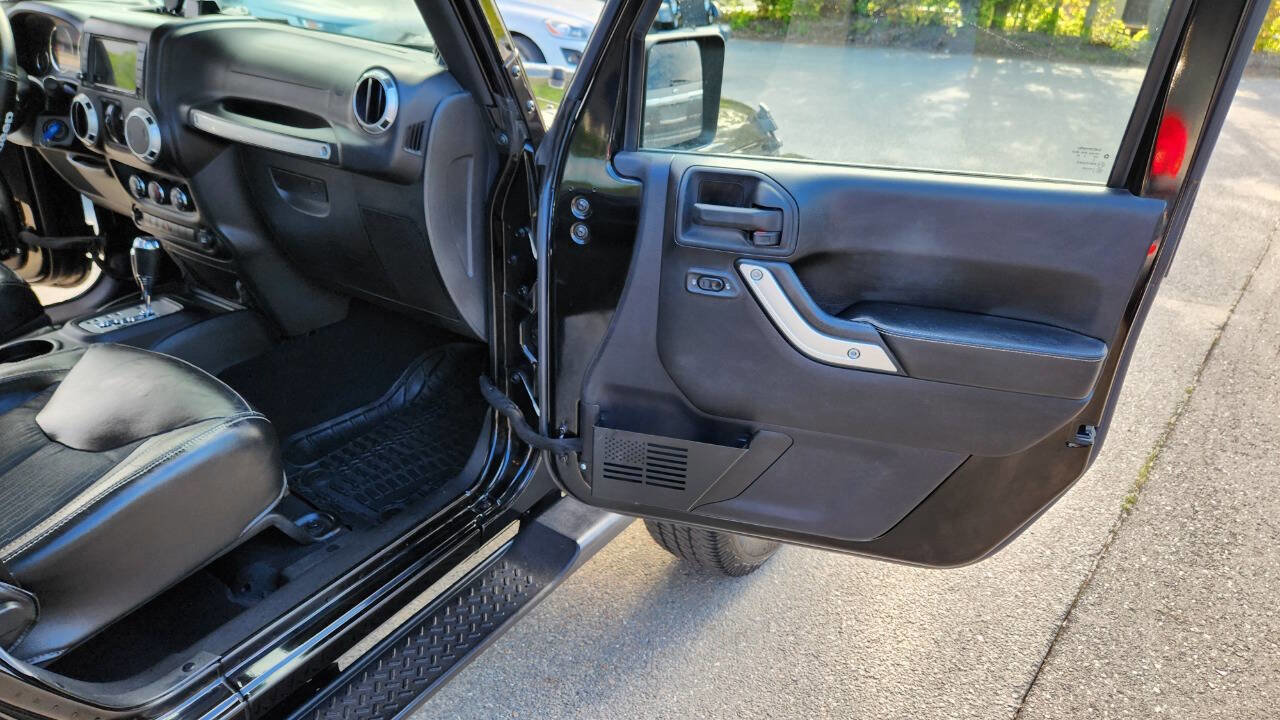 Used 2014 Jeep Wrangler Unlimited Sport AWD/4WD image 46