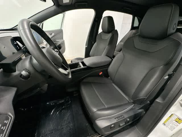 Used 2023 Volkswagen ID.4 Pro S Plus AWD/4WD image 17