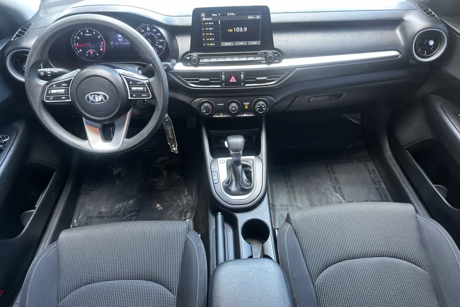 Used 2020 Kia Forte LXS FWD image 3