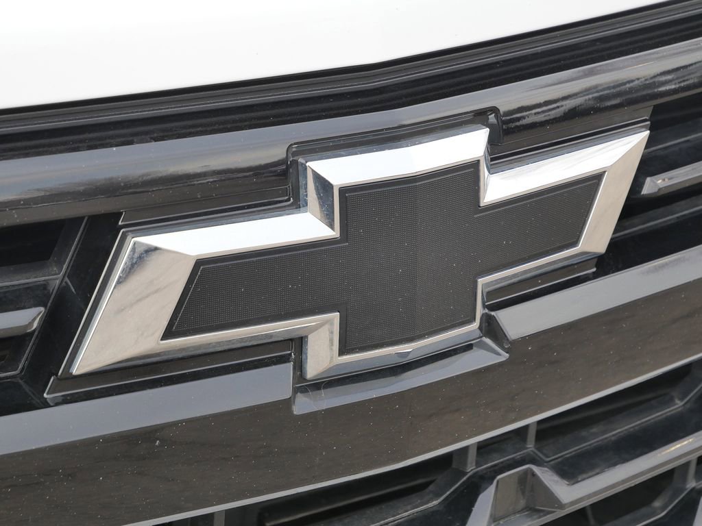 Used 2023 Chevrolet Silverado 1500 RST w/ Redline Edition AWD/4WD image 20