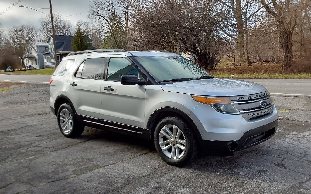 Used 2013 Ford Explorer FWD image 4