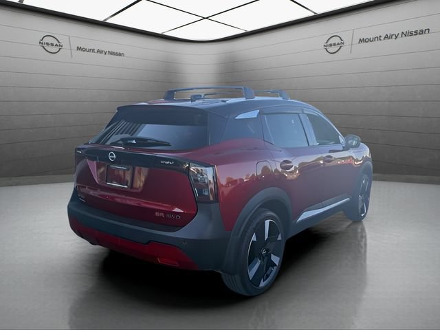 Used 2025 Nissan Kicks SR w/ SR Premium Package AWD/4WD image 4