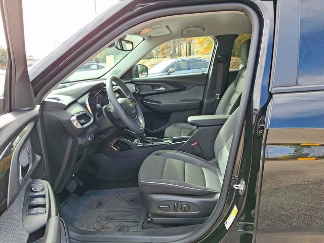 Used 2023 Chevrolet TrailBlazer LT w/ Convenience Package image 19