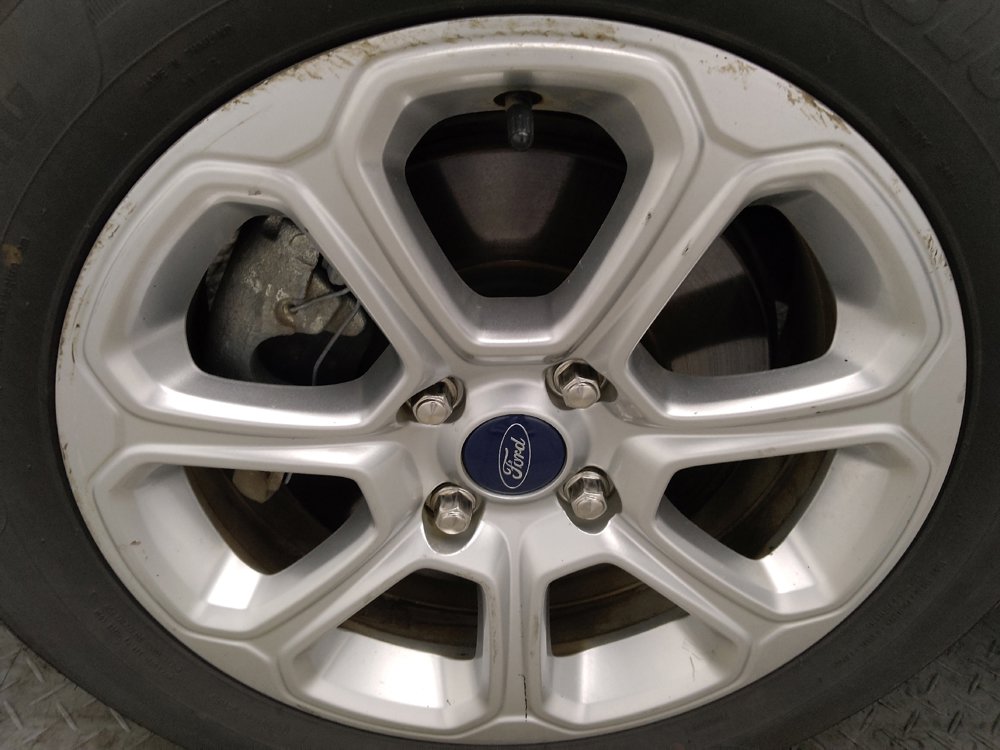 Used 2020 Ford EcoSport SE FWD image 31