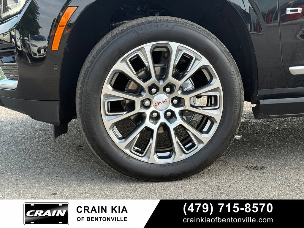 Used 2026 GMC Yukon XL Denali w/ Denali Reserve Package AWD/4WD image 36