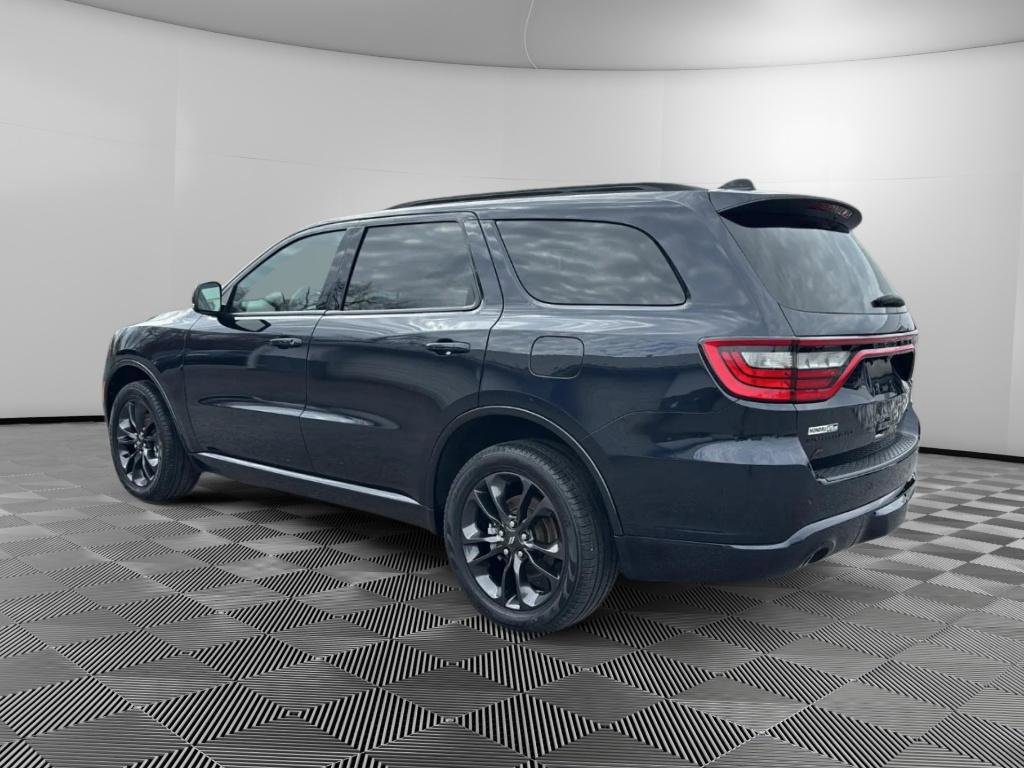 Used 2025 Dodge Durango GT image 3