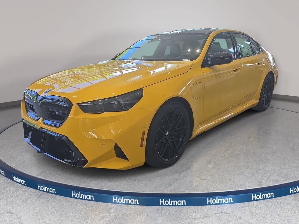 New 2027 BMW M5 w/ Carbon Package