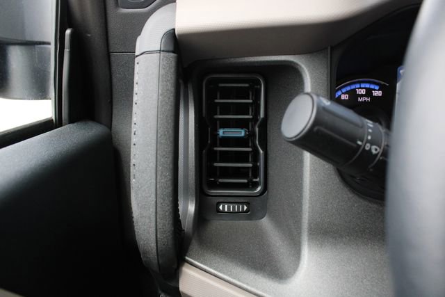 Used 2024 Ford Bronco Wildtrak image 7