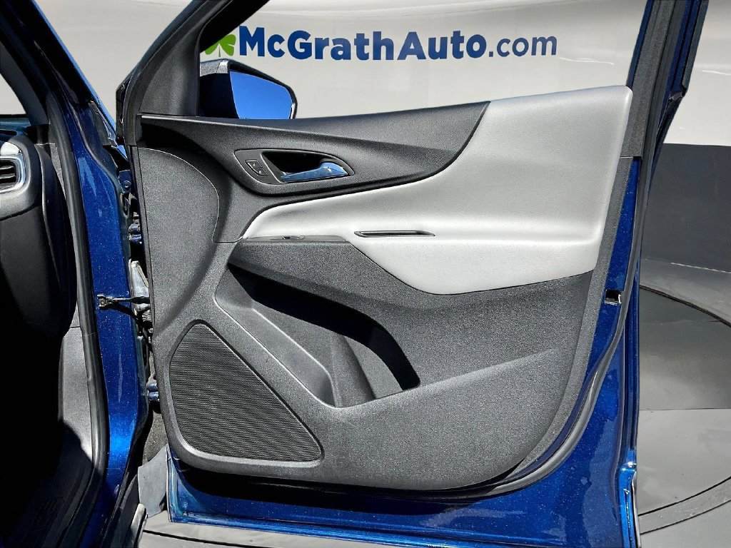 Used 2022 Chevrolet Equinox LS w/ LS Convenience Package FWD image 28
