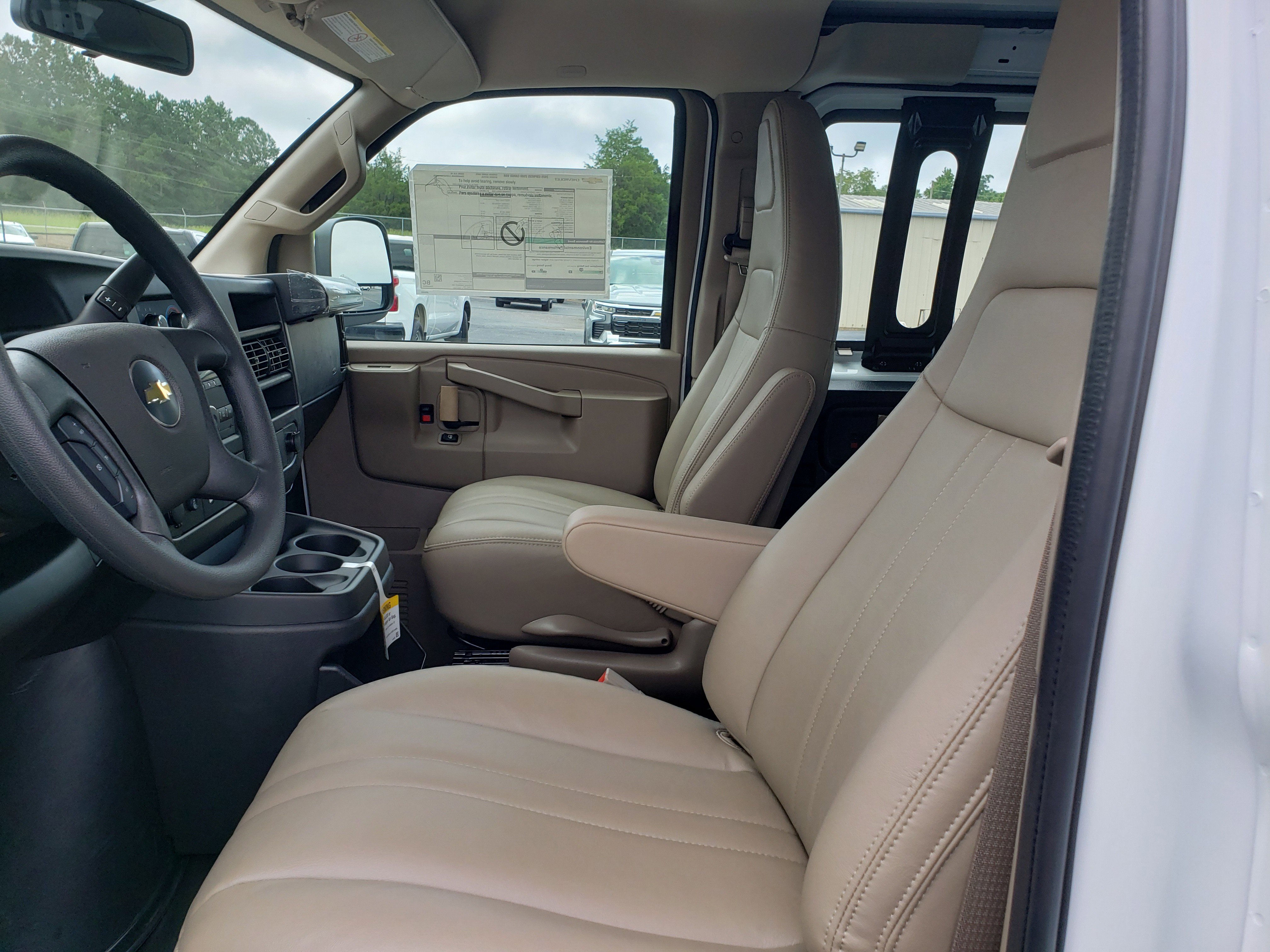 New 2025 Chevrolet Express 2500 w/ Driver Convenience Package image 26