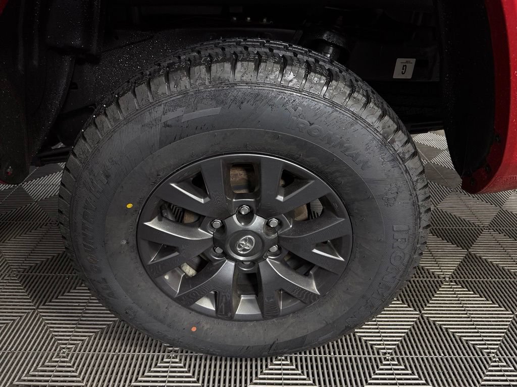 Used 2023 Toyota Tacoma SR5 AWD/4WD image 12