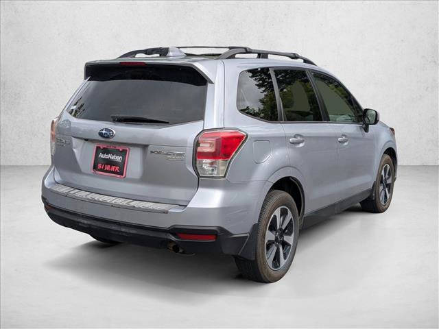 Used 2017 Subaru Forester 2.5i Premium AWD/4WD image 5