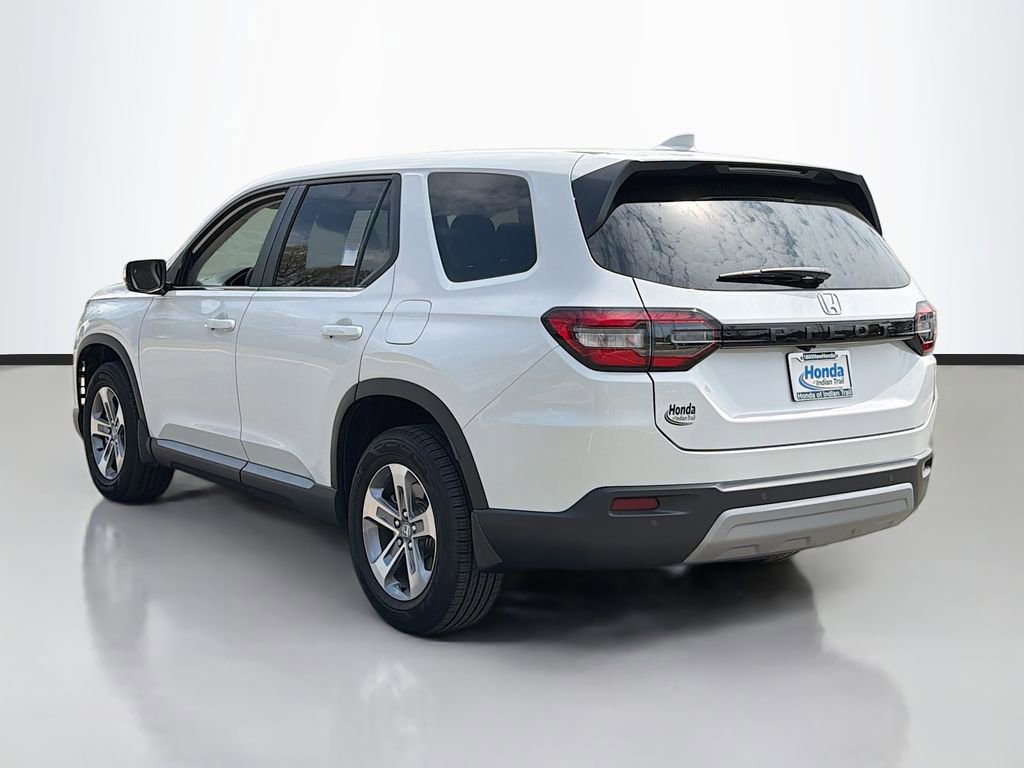 Used 2025 Honda Pilot EX-L image 8