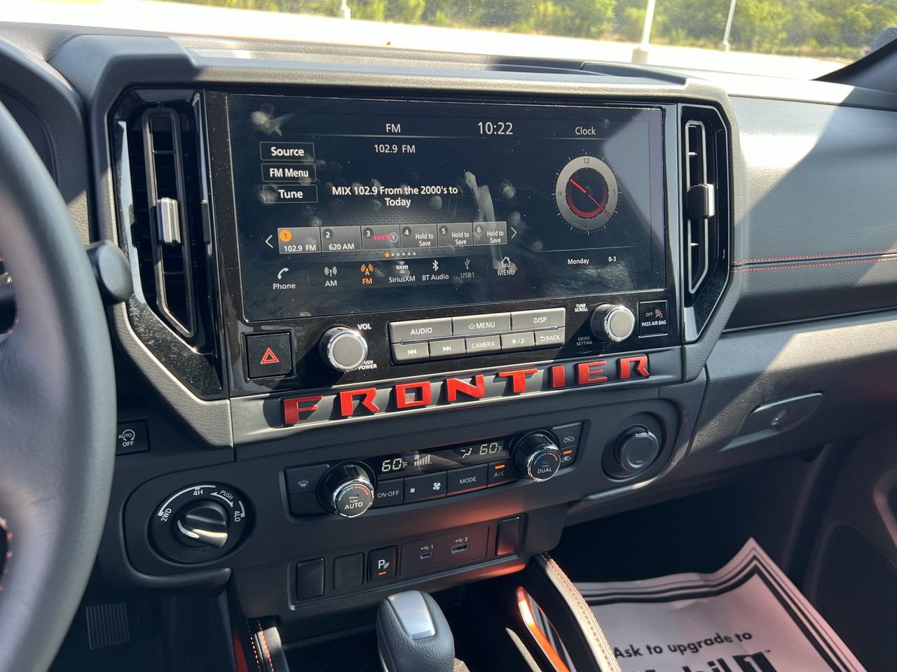 Used 2025 Nissan Frontier PRO-4X w/ Interior Protection Package AWD/4WD image 17