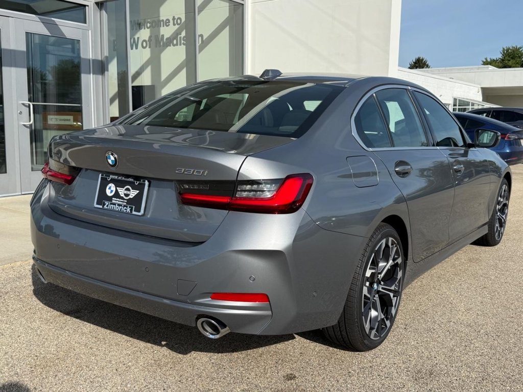 New 2026 BMW 330i xDrive Sedan w/ Premium Package AWD/4WD image 3