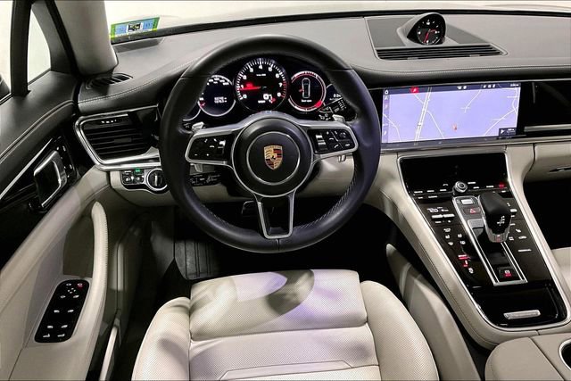 Used 2020 Porsche Panamera 4S image 5