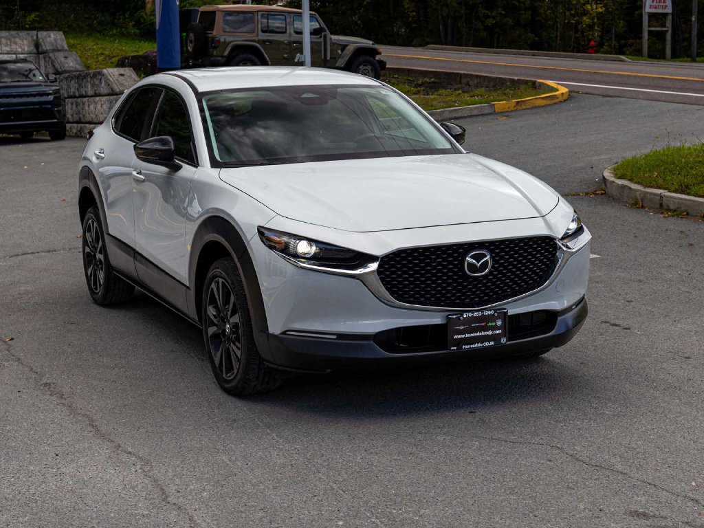 Used 2024 MAZDA CX-30 AWD 2.5 S w/ Select Sport Pkg image 3