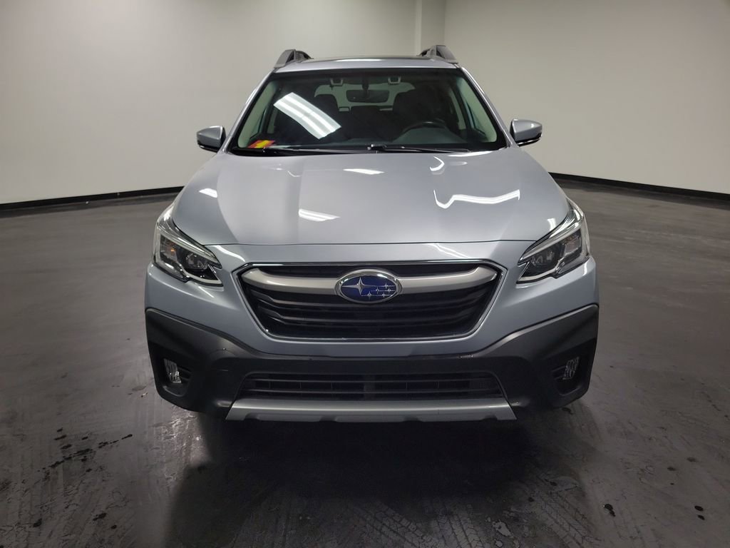 Used 2020 Subaru Outback Limited w/ Popular Package #2 image 2