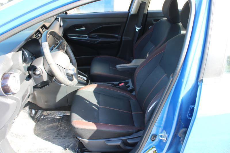 Used 2020 Nissan Versa SR image 11
