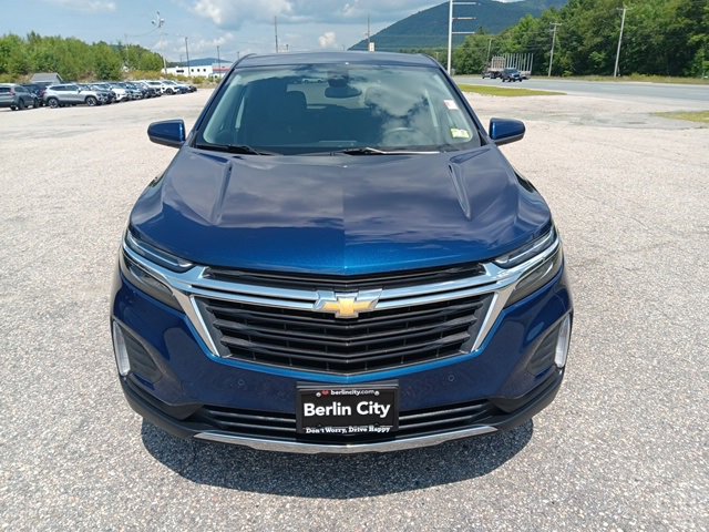 Used 2022 Chevrolet Equinox LT image 2