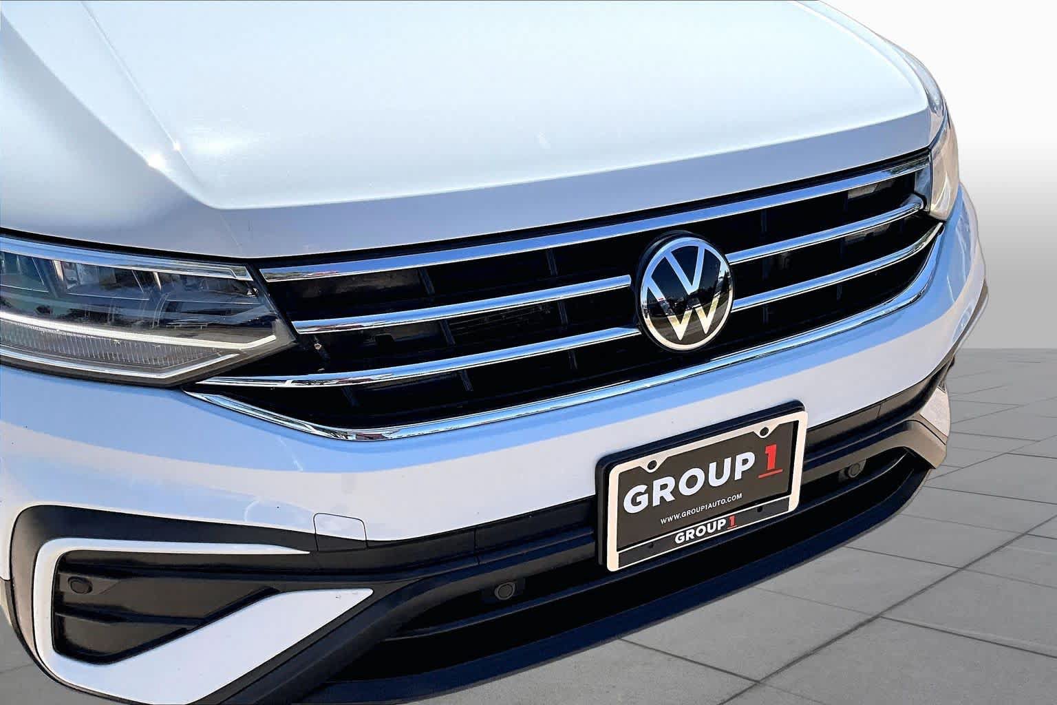 Used 2022 Volkswagen Tiguan SE FWD image 29