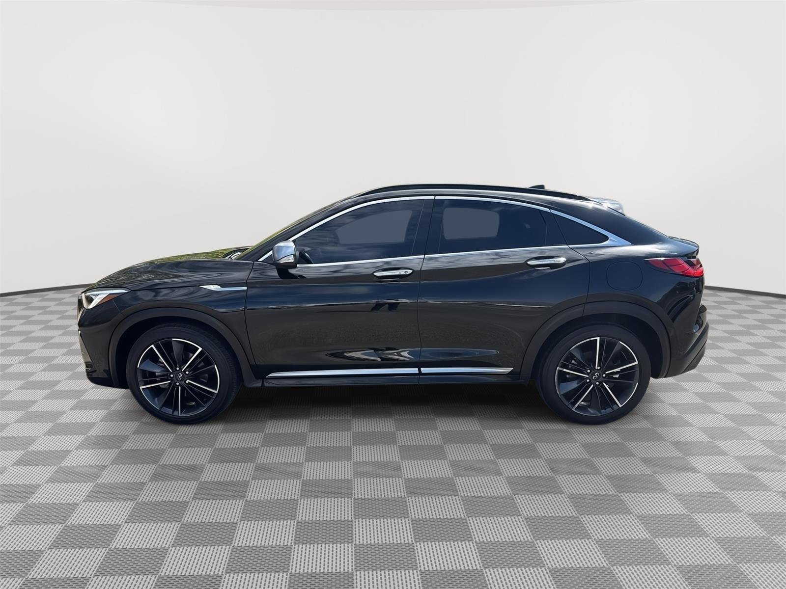 Certified 2025 INFINITI QX55 Essential w/ Accent Package AWD/4WD image 9