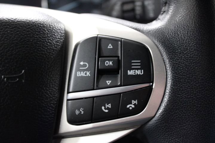 Used 2023 Ford Explorer XLT image 33