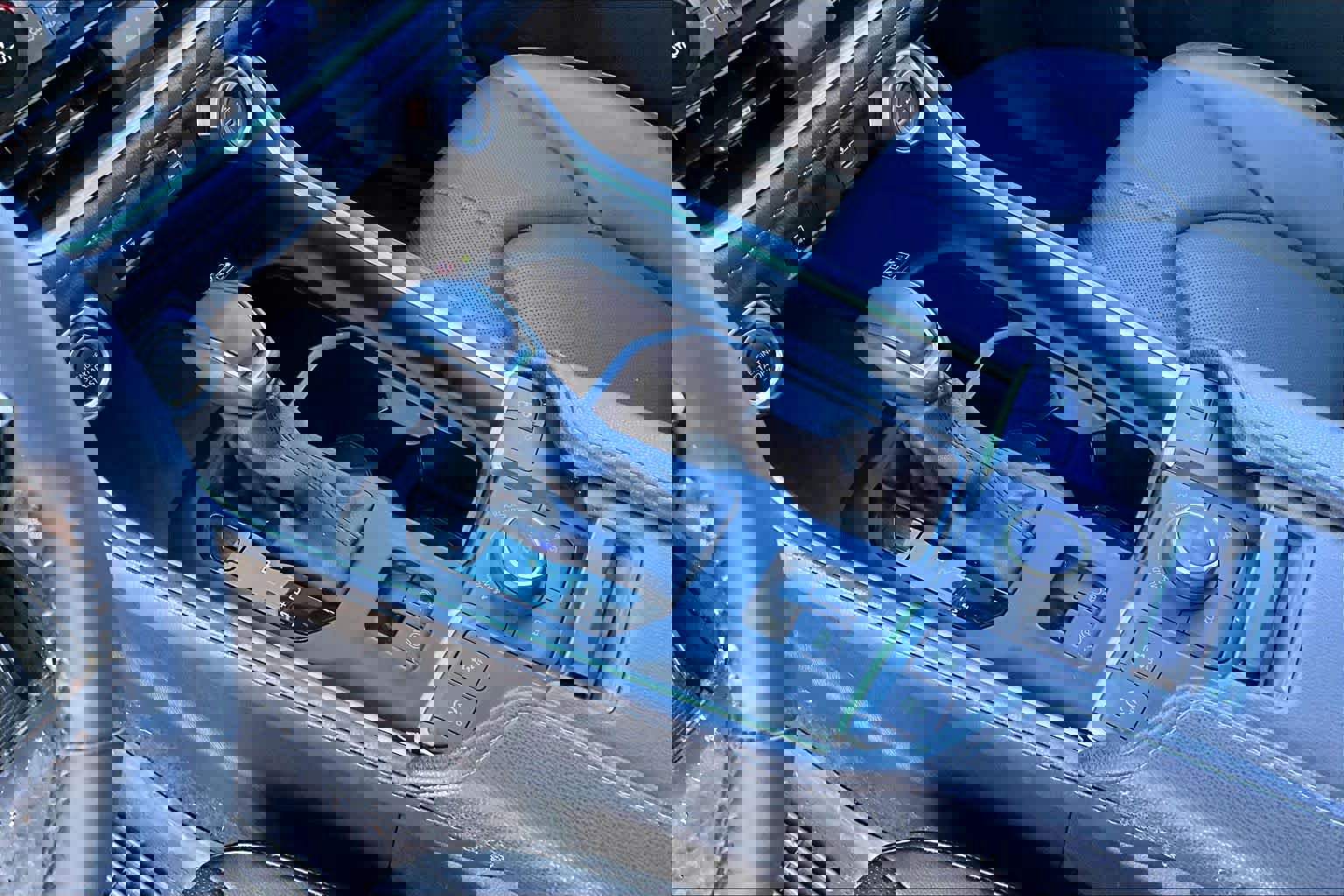 Used 2025 Toyota Grand Highlander AWD image 15