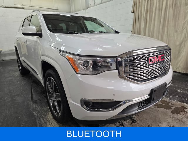 Used 2019 GMC Acadia Denali w/ Technology Package AWD/4WD image 4