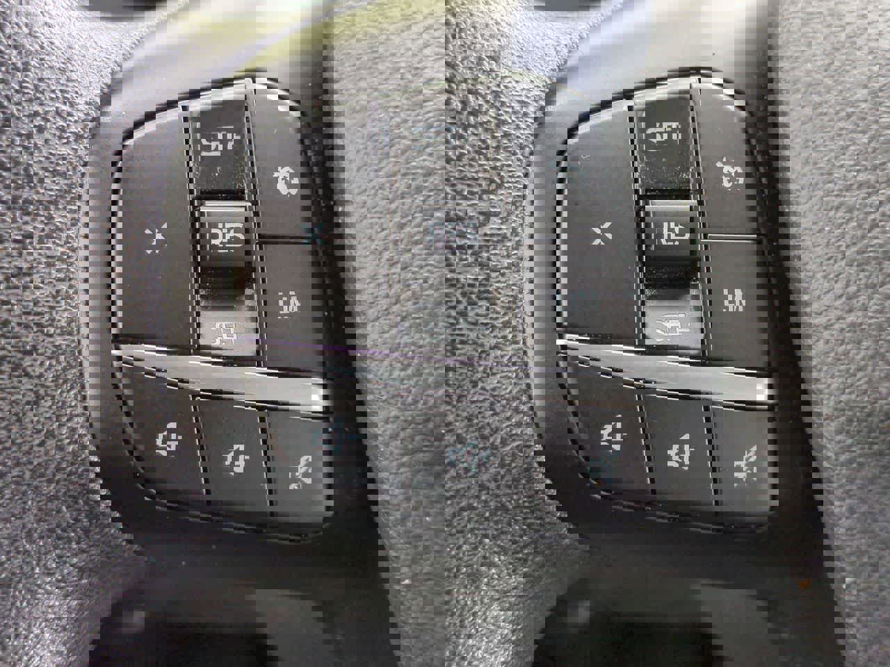 Used 2023 Ford Transit 350 XLT image 23