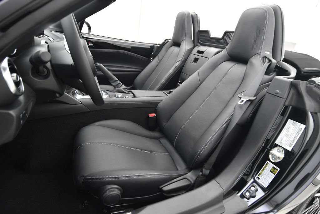 New 2026 MAZDA MX-5 Miata Grand Touring w/ Weather Package RWD image 26