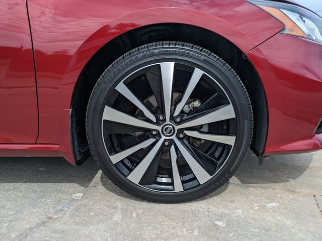 Used 2022 Nissan Altima 2.5 Platinum AWD/4WD image 11
