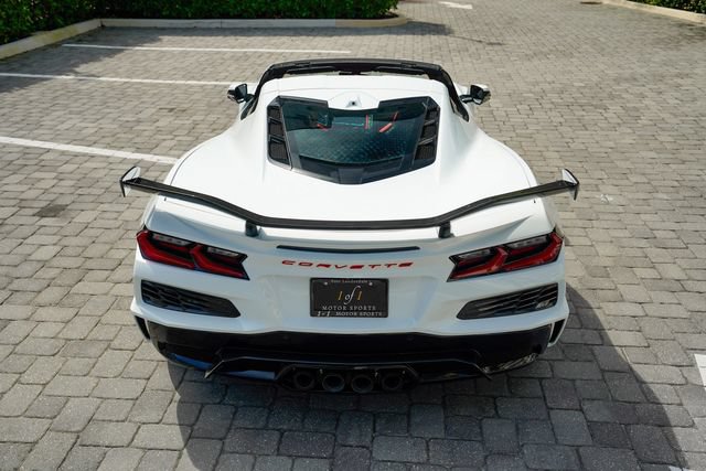 Used 2024 Chevrolet Corvette Z06 w/ Z07 Performance Package RWD image 23