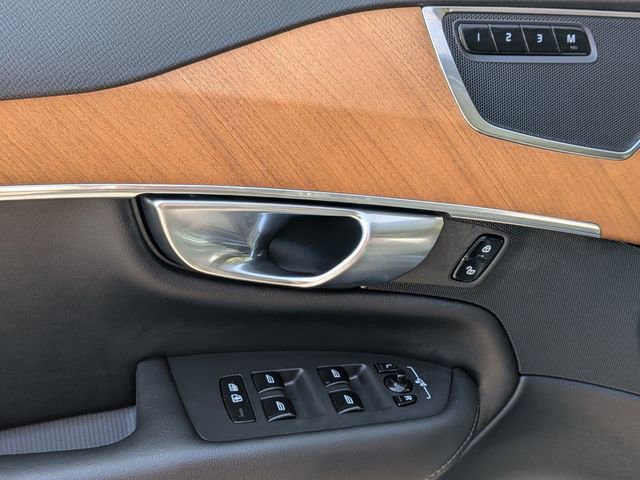 Certified 2023 Volvo XC90 B6 Plus AWD/4WD image 25