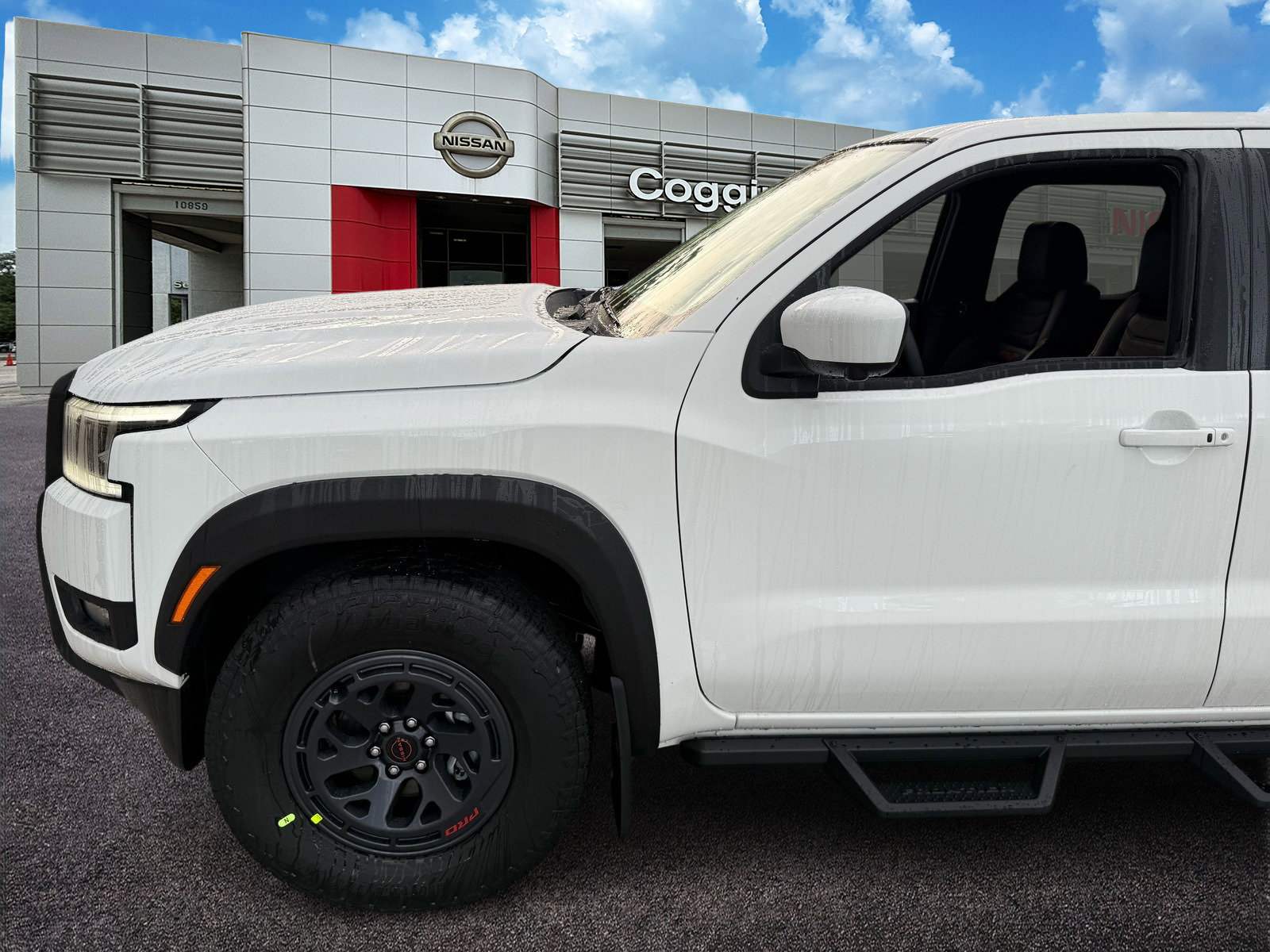 New 2026 Nissan Frontier Pro-X image 2